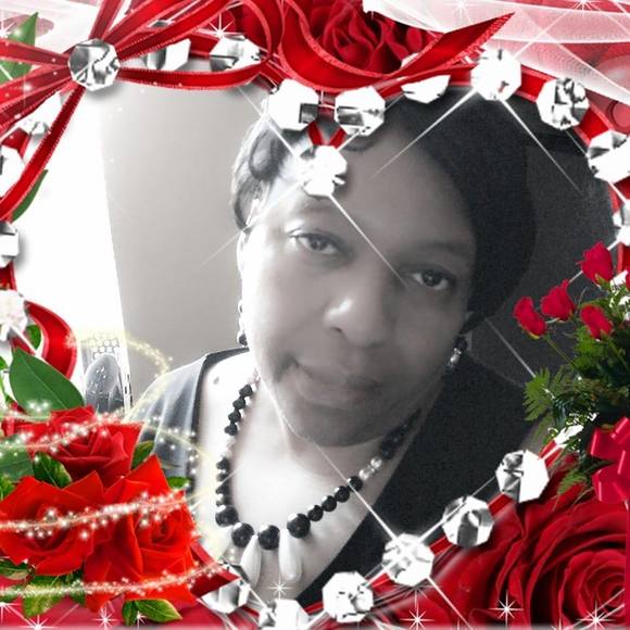 Meet your Posher, Janet - Picture 1 of 1